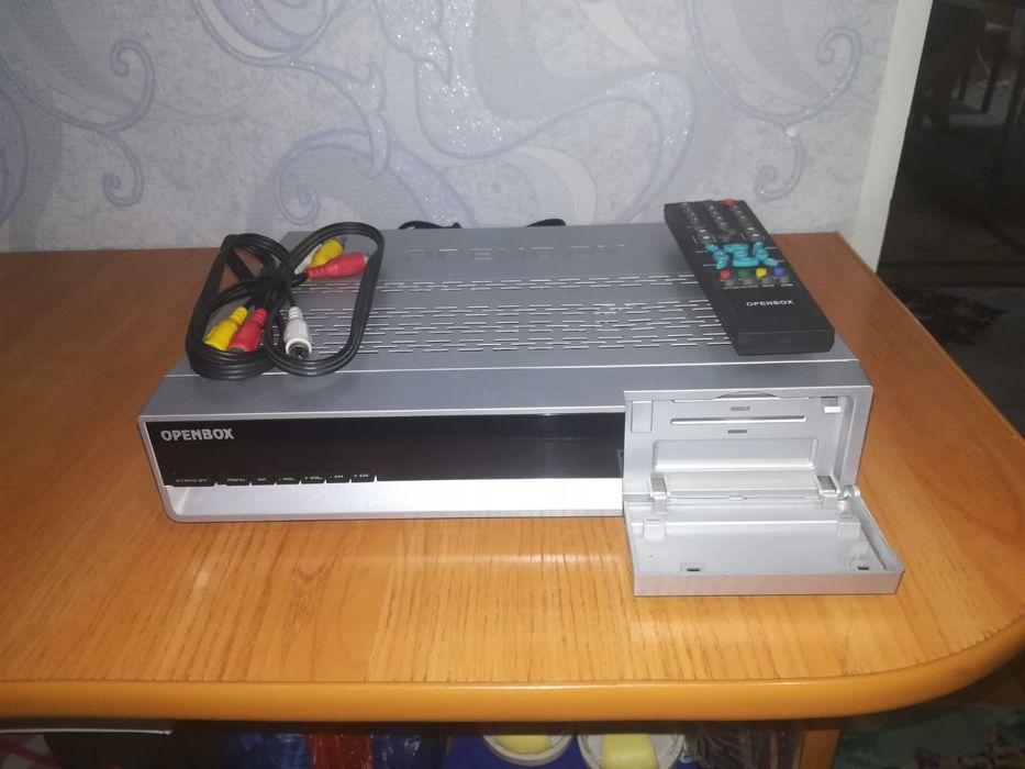 Продам Ресивер OPENBOX  для спутниковые