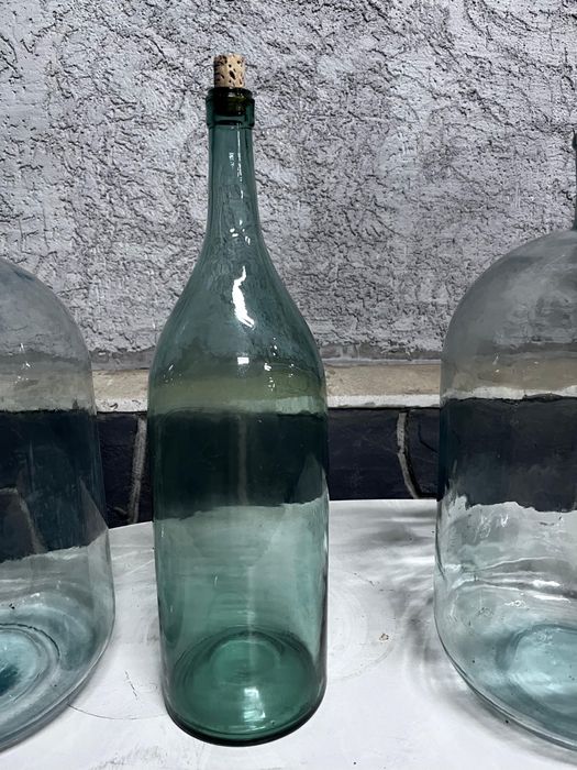 Стеклянные бутылки