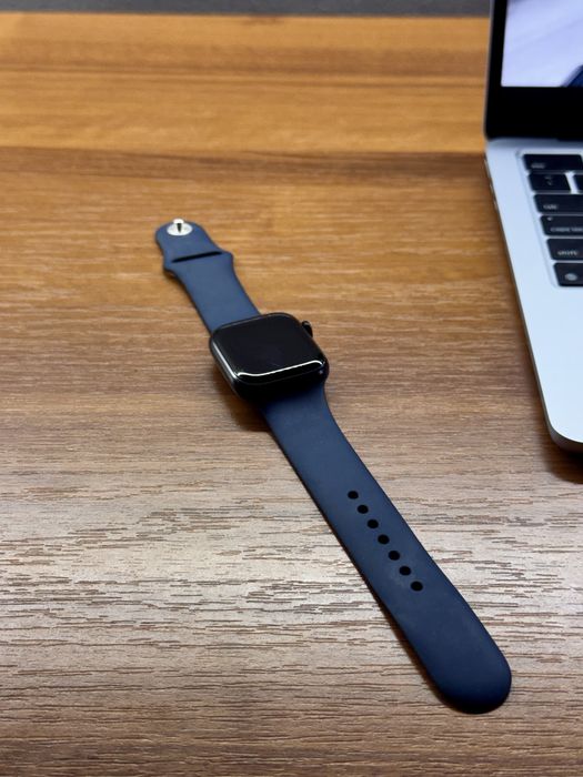Apple Watch 7 | 41m | 3 оригинальных ремешка в подарок