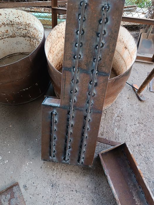 Мангал  для шашлыка и барбекю