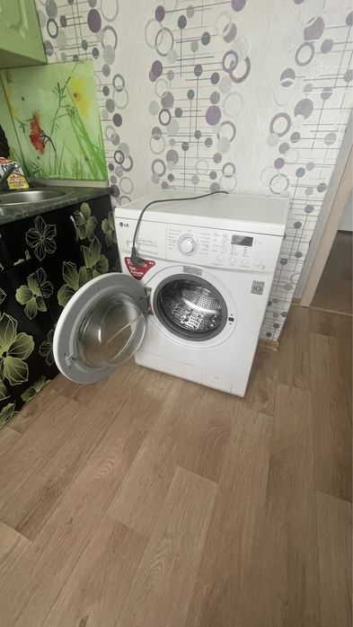 Сдам двух комнатную