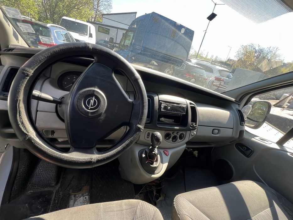 Opel Vivaro cdti   на части