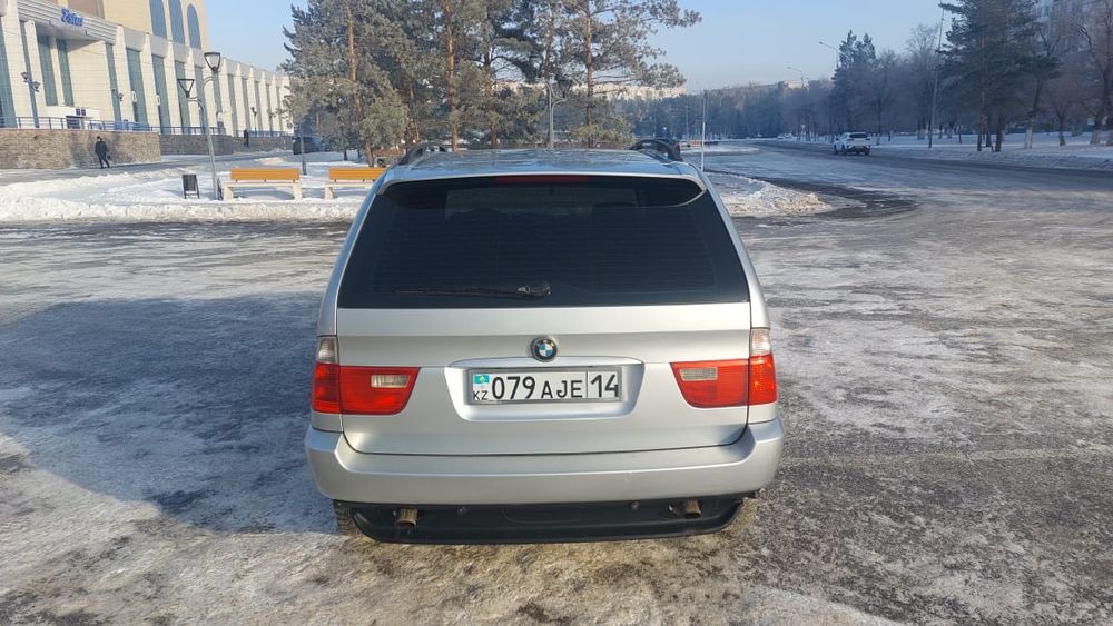 Продам БМВ е53. В отличном состоянии.