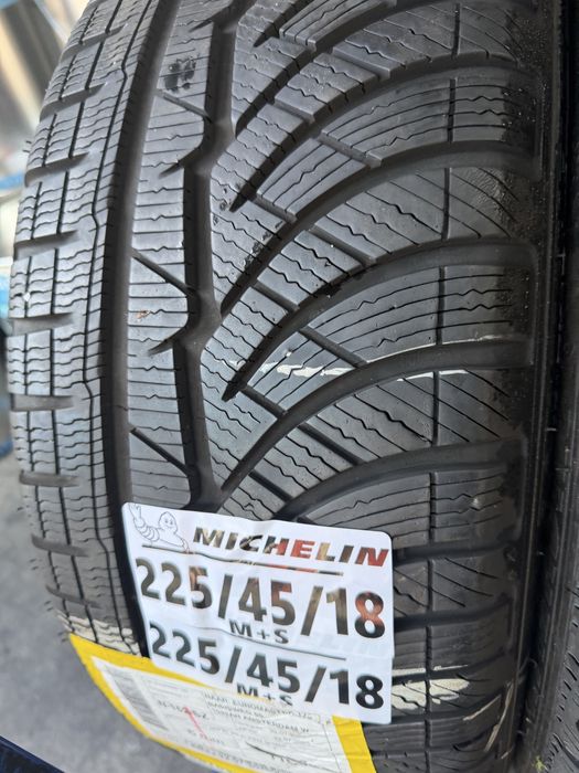 225/45/18 Michelin 95V RSC
