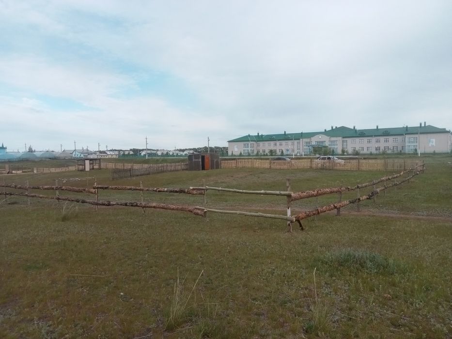 Продам участок в селе Байтерек.