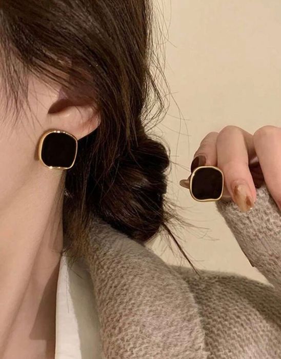 дамски черни обеци