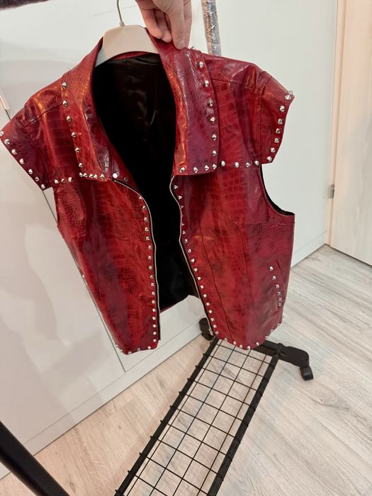 vesta custom piele piton tinte