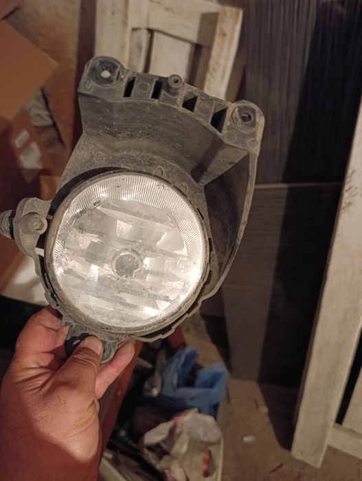 Продам противотуманные фары на кобальт