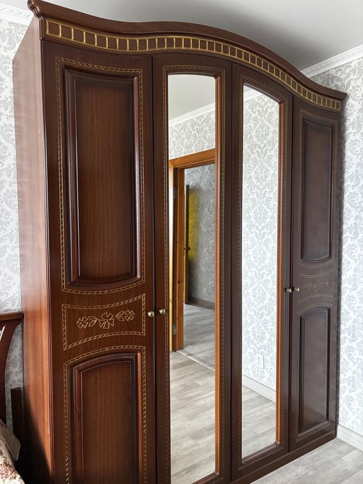 Продам мебель торг уместен