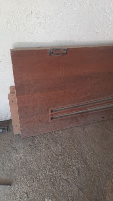 Двери б/у межкомнатные