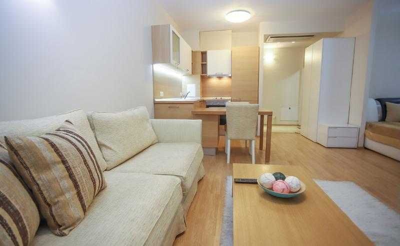 Дава се под наем Едностаен апартамент в София, Младост 2 - 62 кв.м за 269.28 € - Снимка #2