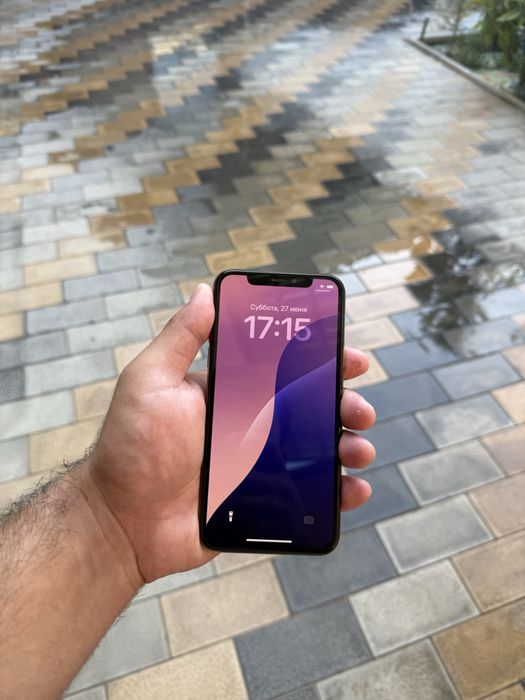 Iphone xs ayfon xs 64gb GOLD tel ideal sotiladi aybi yo face ishlidi