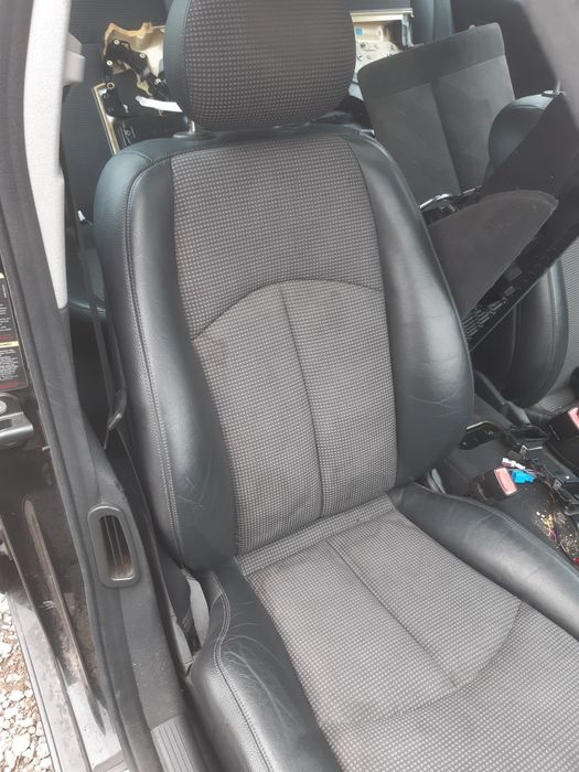 Полу кожен салон Мерцедес w211 комби