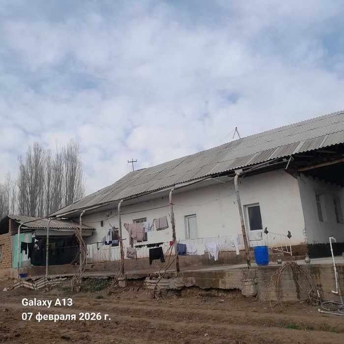 15 сотх ер майдонлик тайер уй сотилади (Жангабайда)