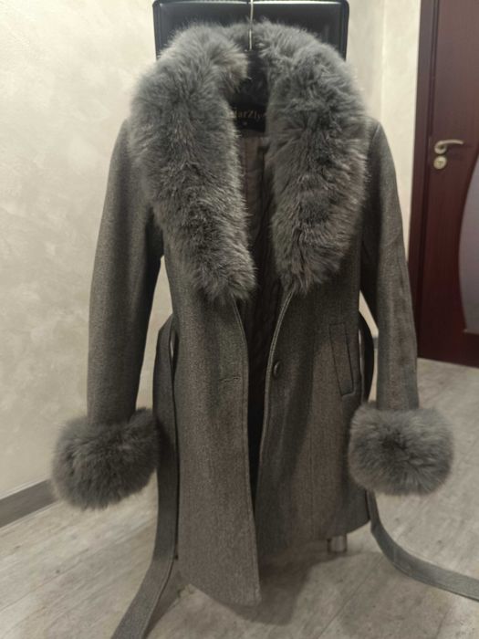 Дамско зимно палто