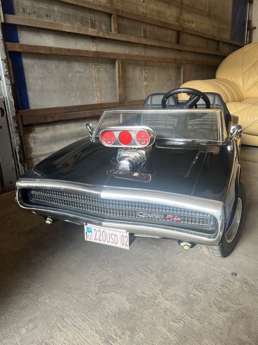 Детский электромобиль Dodge Charger R/T