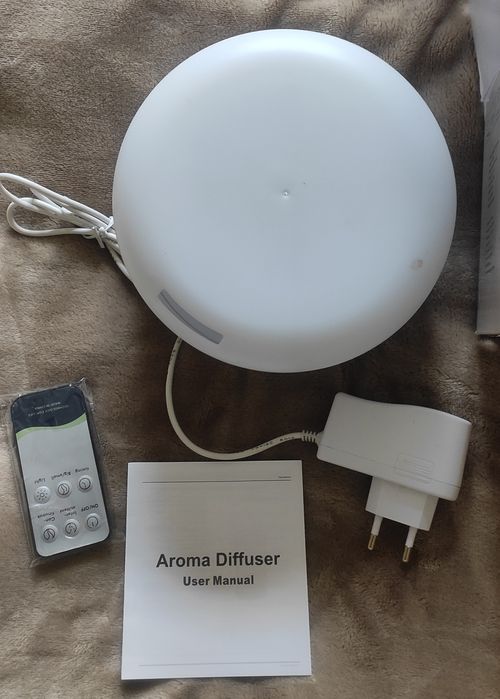 Арома лампа/ Ел. дифузер  с 2 бр. етерични масла, 500мл