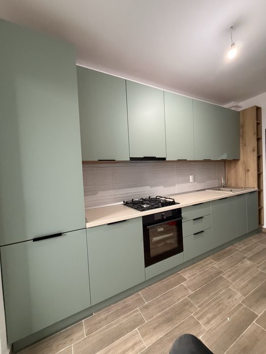 Mobilă la comandă București bucătării dulapuri dressing living