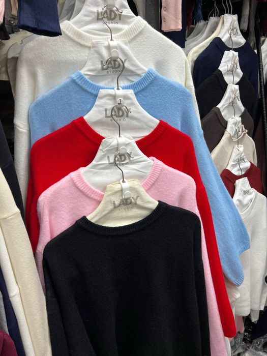 Трендовый свитер