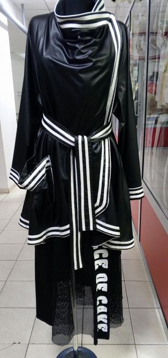 Бомбер , ветровка , джинсовая новая