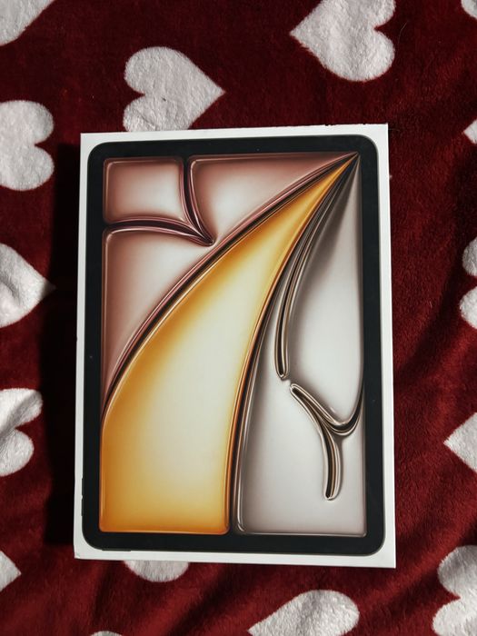 iPad Air 11”, 256 GB, 8GB, sigilat