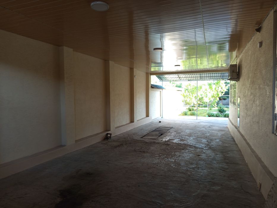 Продаются участок в сергилах 5.7 сотук  цена договорная