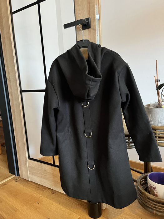 Hanorac negru cu gluga - nou