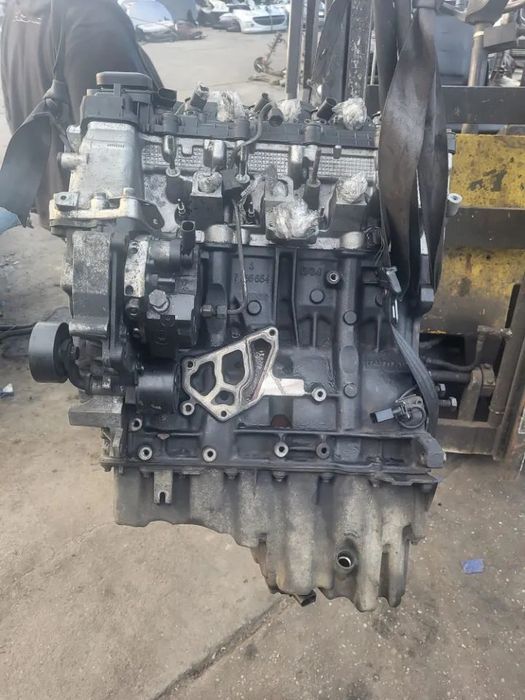 Vindem motor de BMW E 46 2,0 d 150 CP cu pompa si injectoare