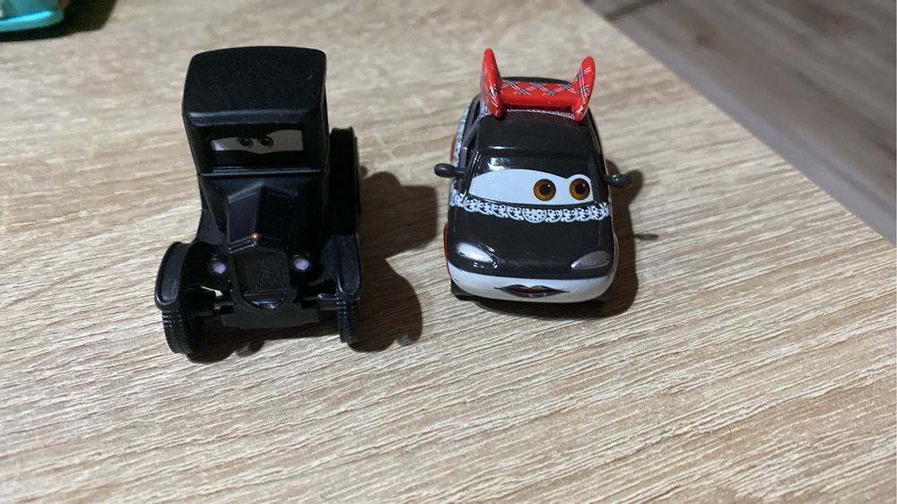 Personaje disney cars