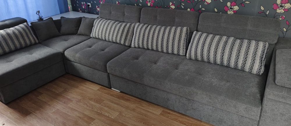 Продам диван,в отличном состоянии