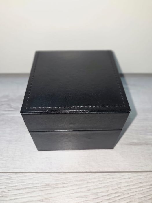 Женские часы Rado