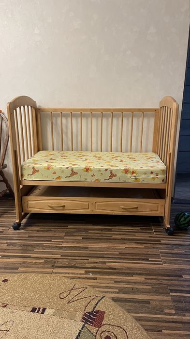 Манеж детский с матрасом