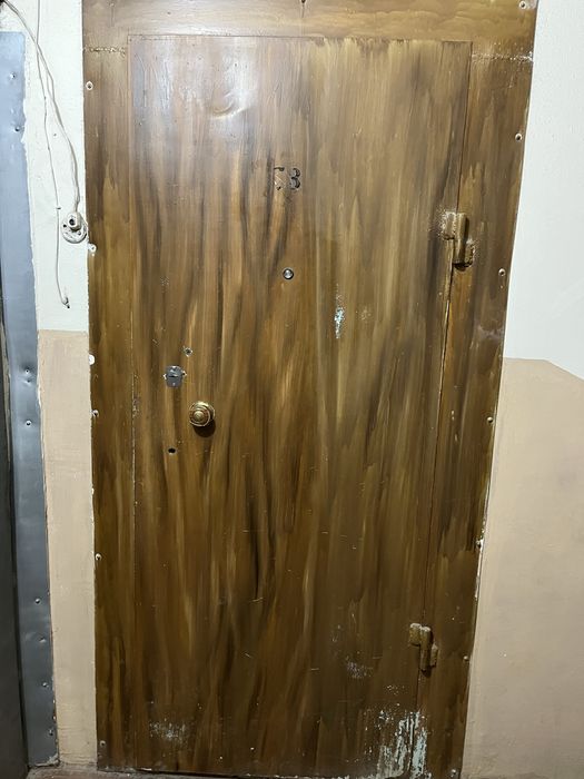 продам железный двер