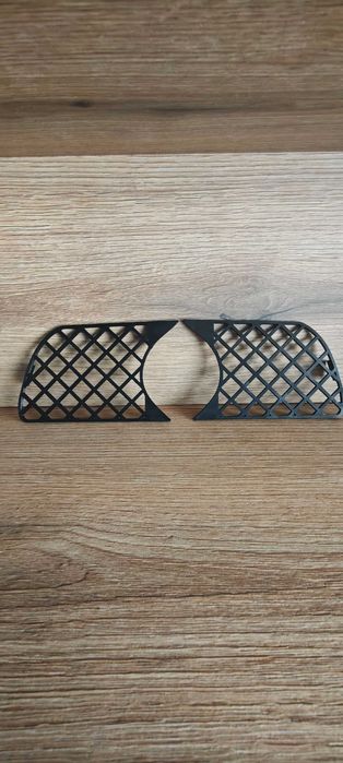 Решетки до халогените за Е46 Мтех2