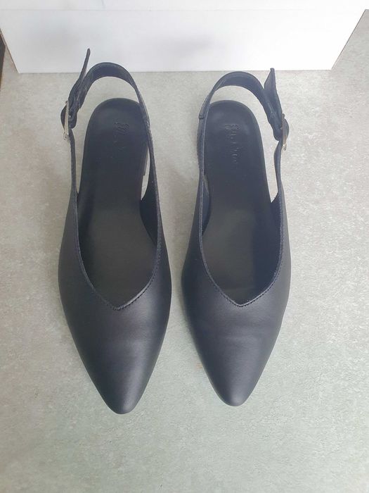 Нови елегантни мокасини ELLA CRUZ ном 38 и 39