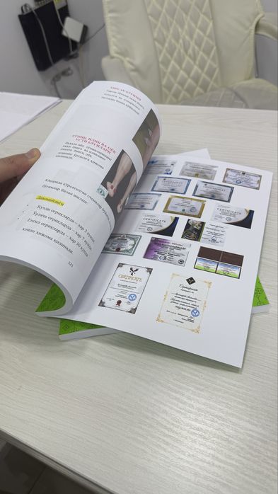 Hijoma adabiyoti o’zimizni mutahasislar yozgan kitob