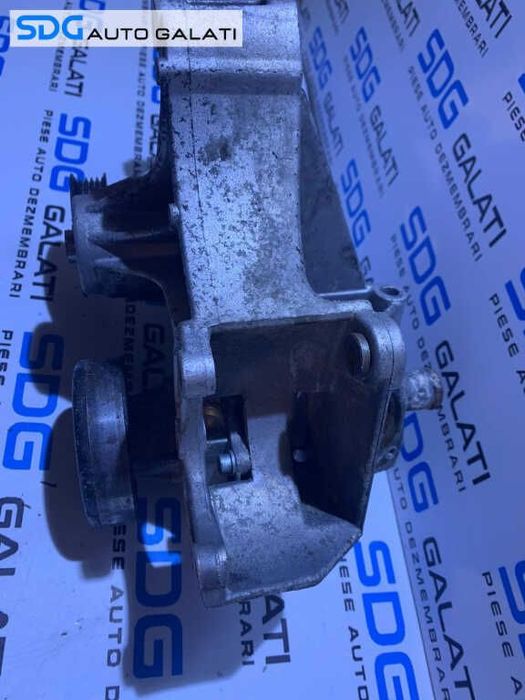 Suport Accesorii Pompa Servodirectie Pompa Apa Rola Intinzatoare Volkswagen Sharan 1.9 TDI 2001 - 2010 Cod 028903143AF [i0073]