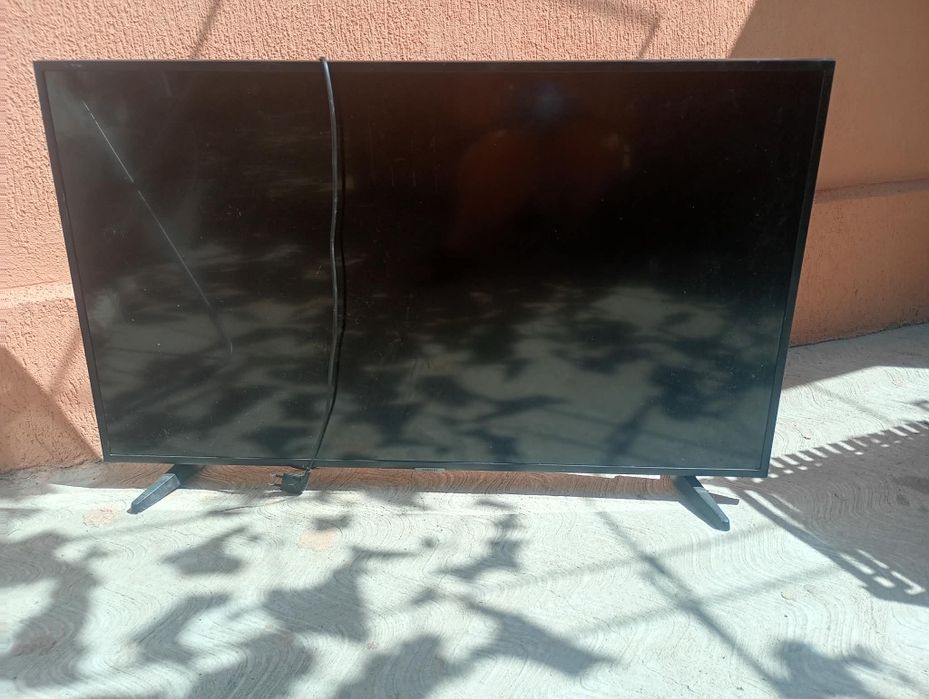 Vând plasmă TV Samsung pentru piese