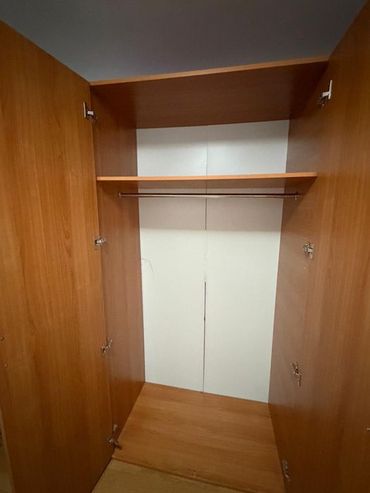 Vand dulap 3 usi cu oglindă