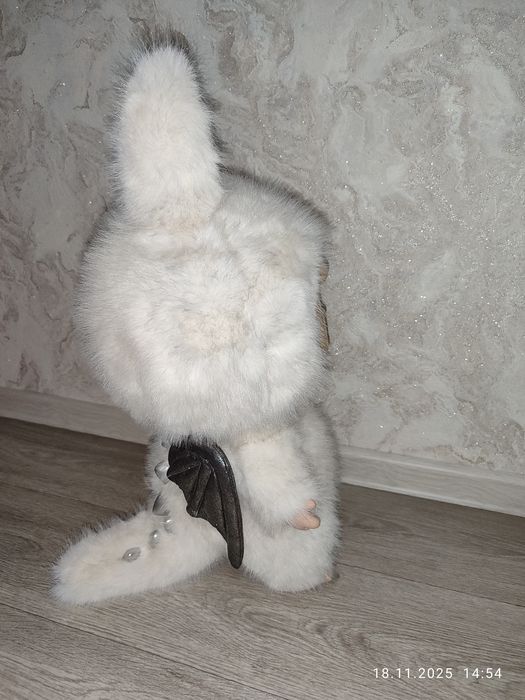 Продам новую Labubu ( лабубу ) - 52 см