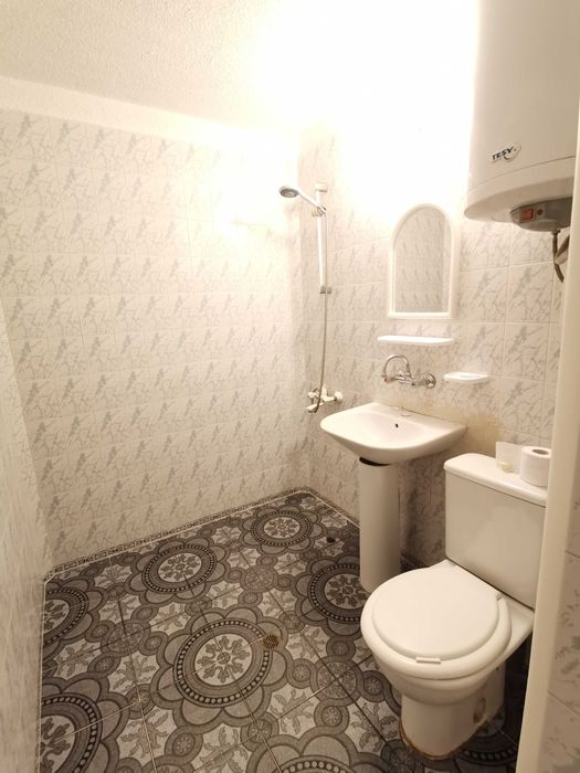 Дава се под наем Тристаен апартамент в София, Дружба 2 - 75 кв.м за 474.3 € - Снимка #9