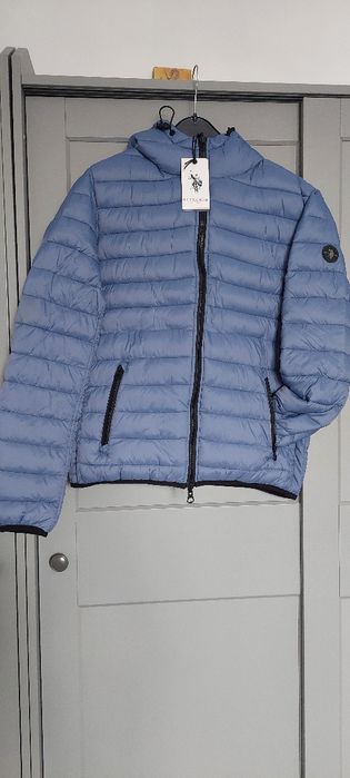 NOUĂ CU ETICHETĂ, Geacă bărbați U.S Polo Assn, reversibilă cu glugă,