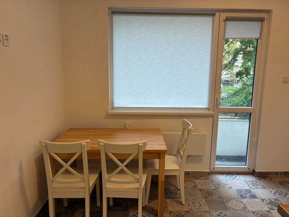 Дава се под наем Двустаен апартамент в Ботевград - 65 кв.м за 612 € - Снимка #12