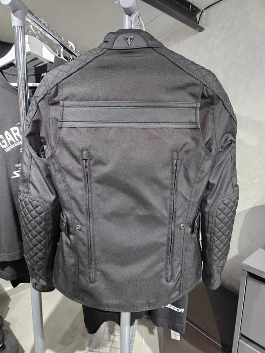 Нови дамски якета Triumph, Segura, M11