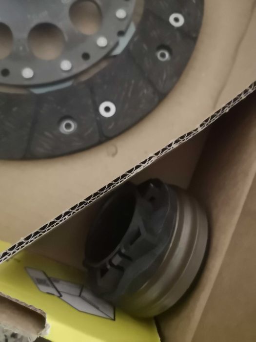 Съединител LUK  Нов!