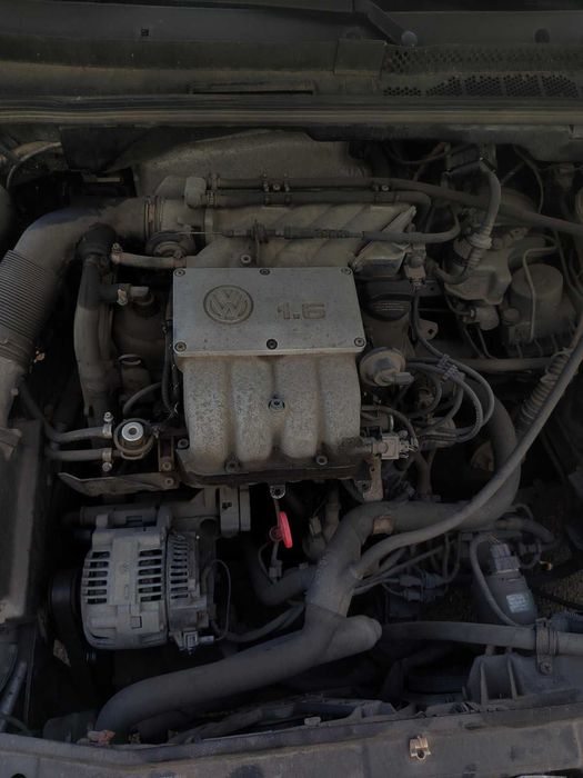 Продавам голф 3 1.6 101 к.с. 1996 г.