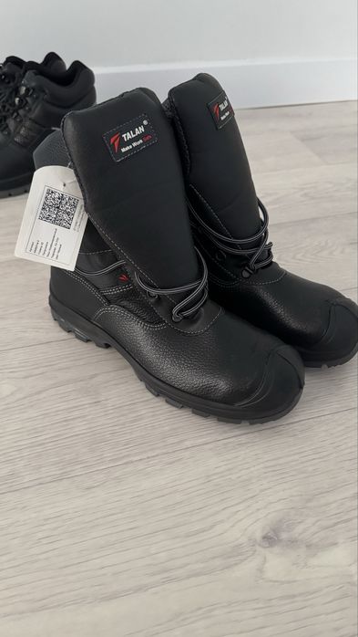 Продам рабочие ботинки новые