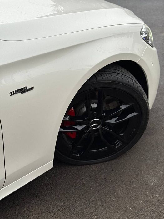 Mercedes-Benz w213 e53