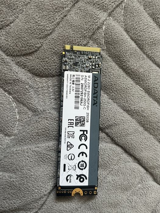 NVMe M.2 SSD ADATA Swordfish 250GB