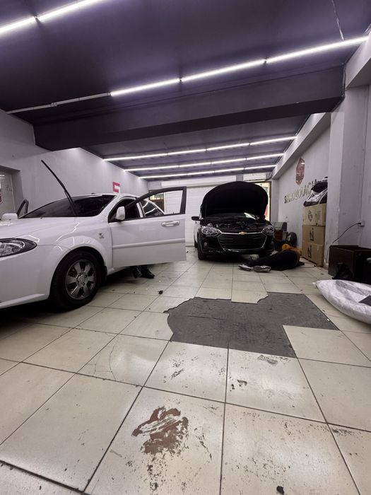 Servis arenda farxod zapchast bozor yonida